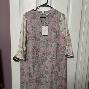 Voy Size Large Green,Pink,and Cream Floral Dress With 3/4 Sleeves New With Tags
